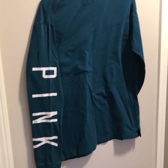 VS pink long sleeve blue t-shirt with pocket. Size medium - Picture 3 of 4